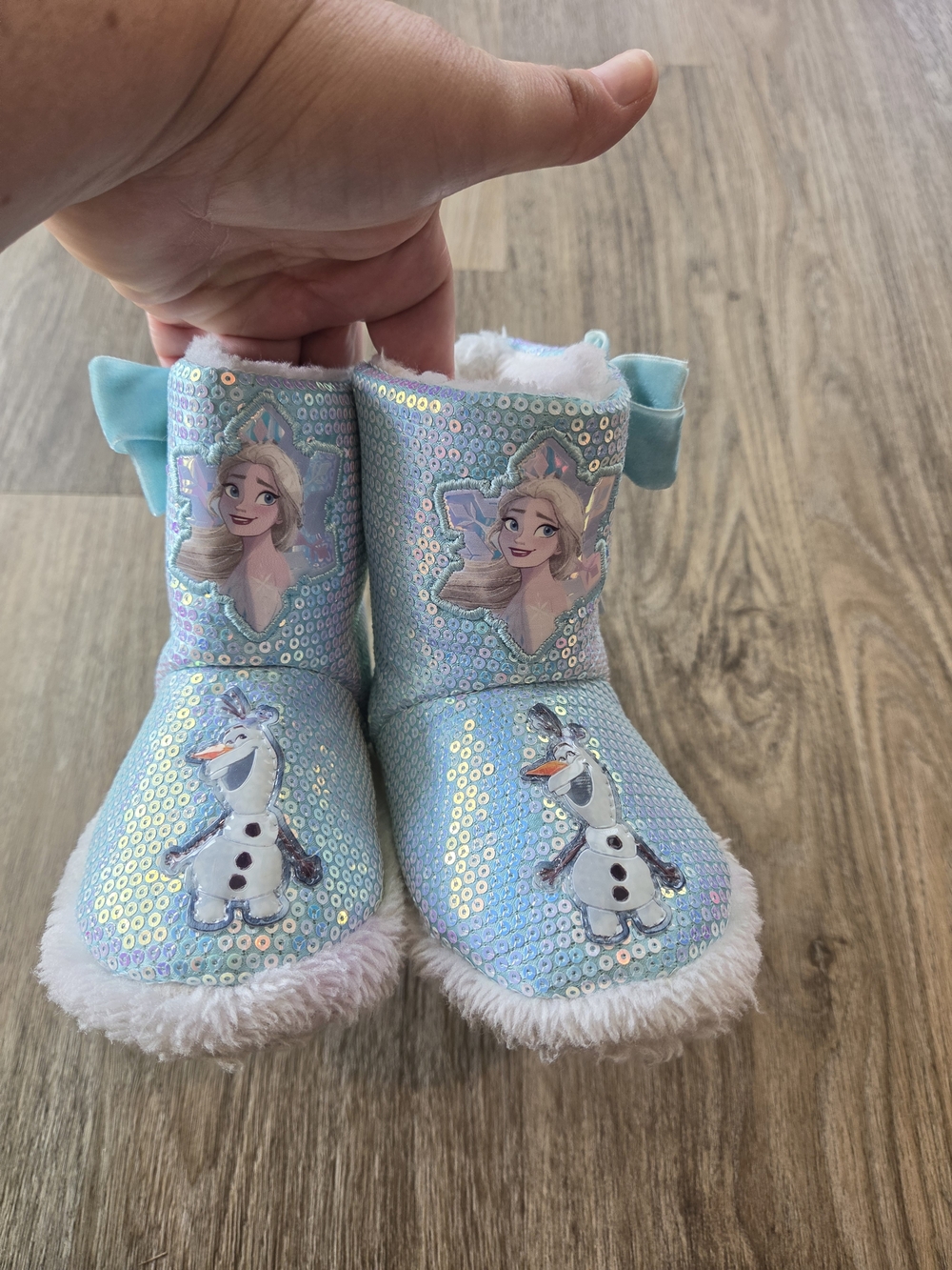Disney Frozen Elsa & Olaf Sequin Slippers Size 7-8 - Light Blue